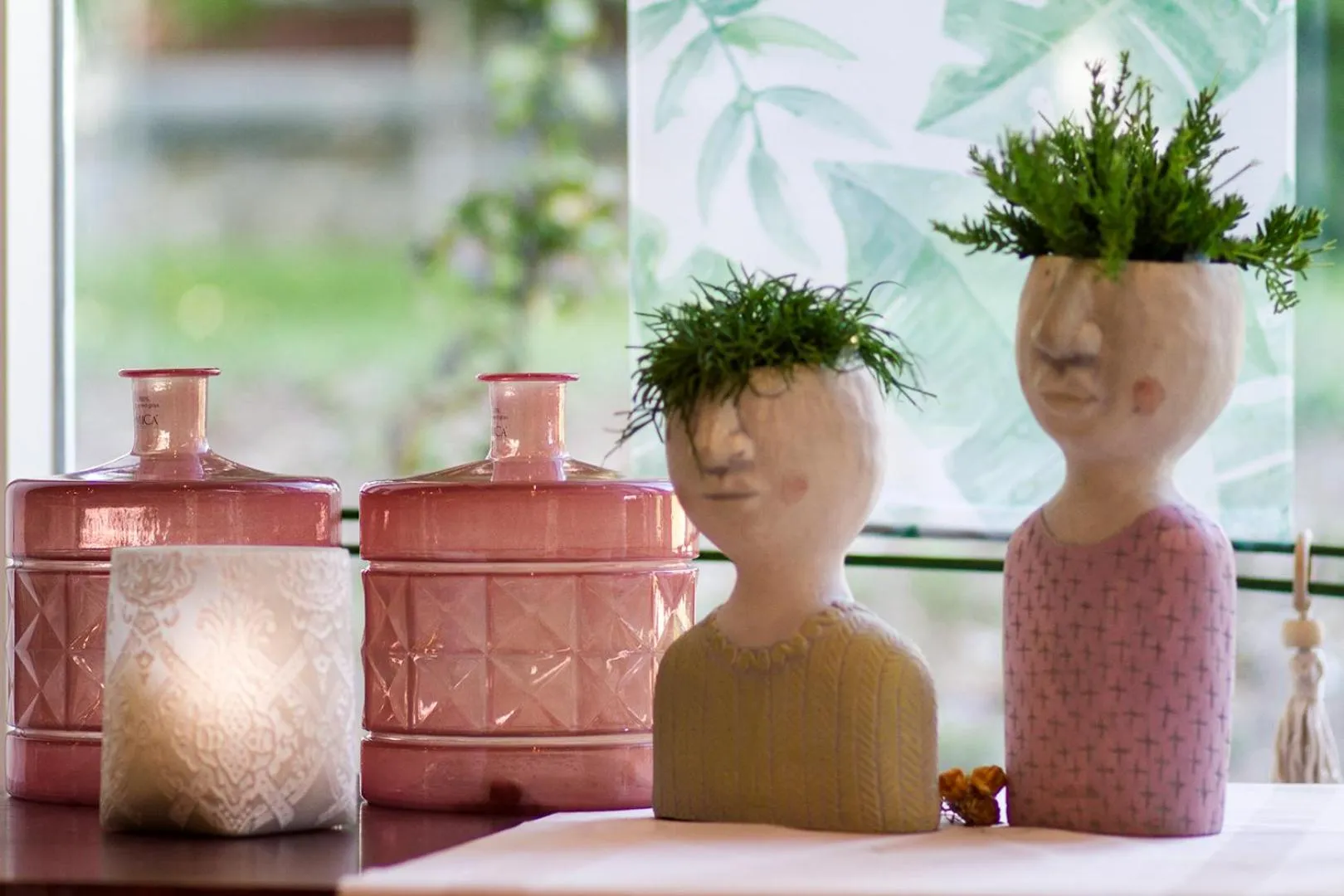 Restaurant/places to eat in Grand Hotel Monopole