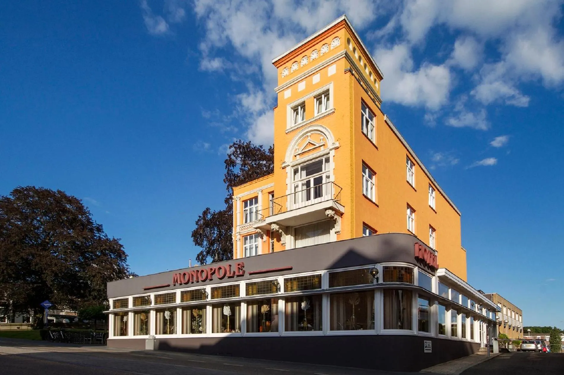 Grand Hotel Monopole