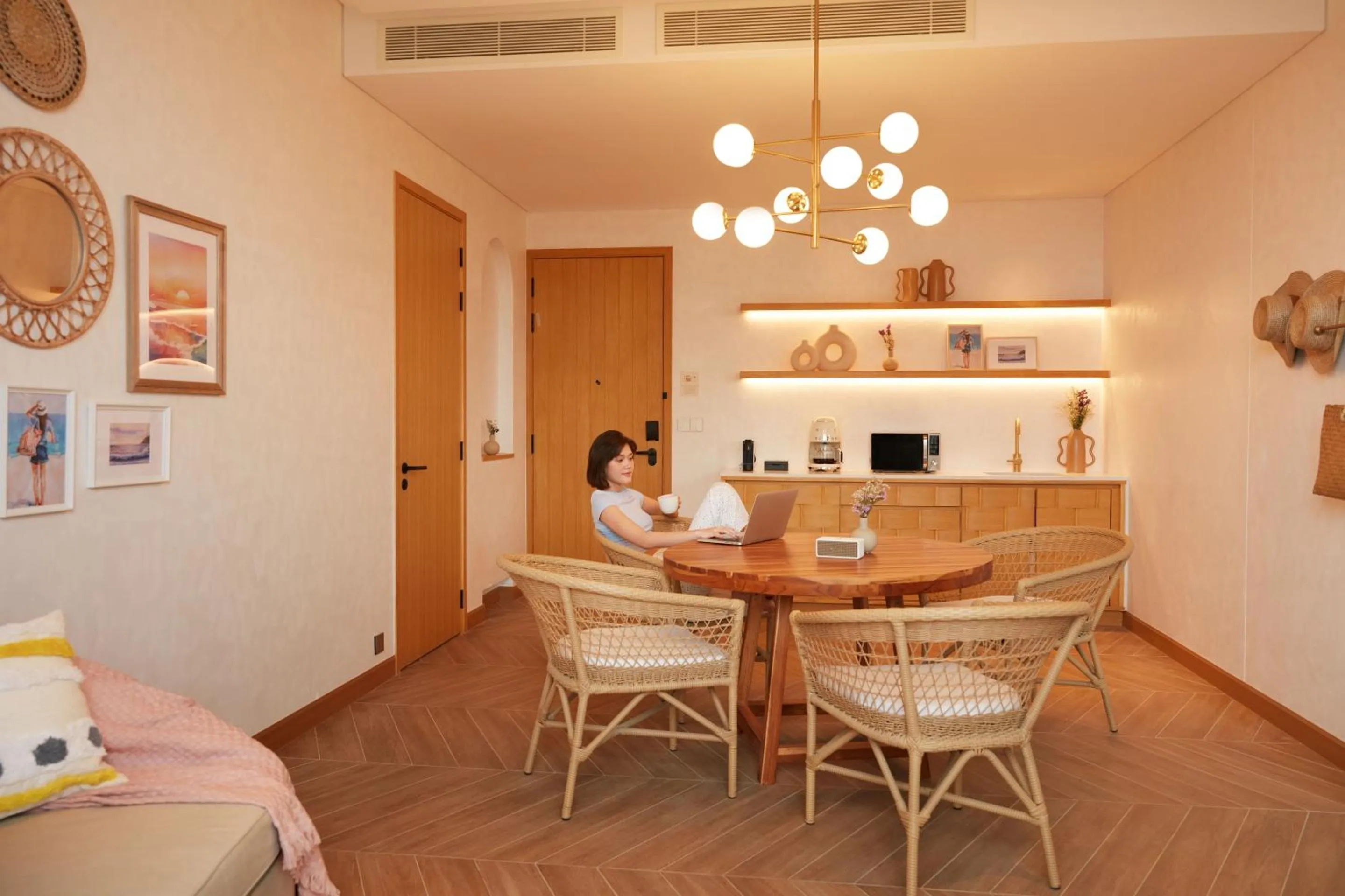 People in Marasca Samui - Small Luxury Hotels of the World