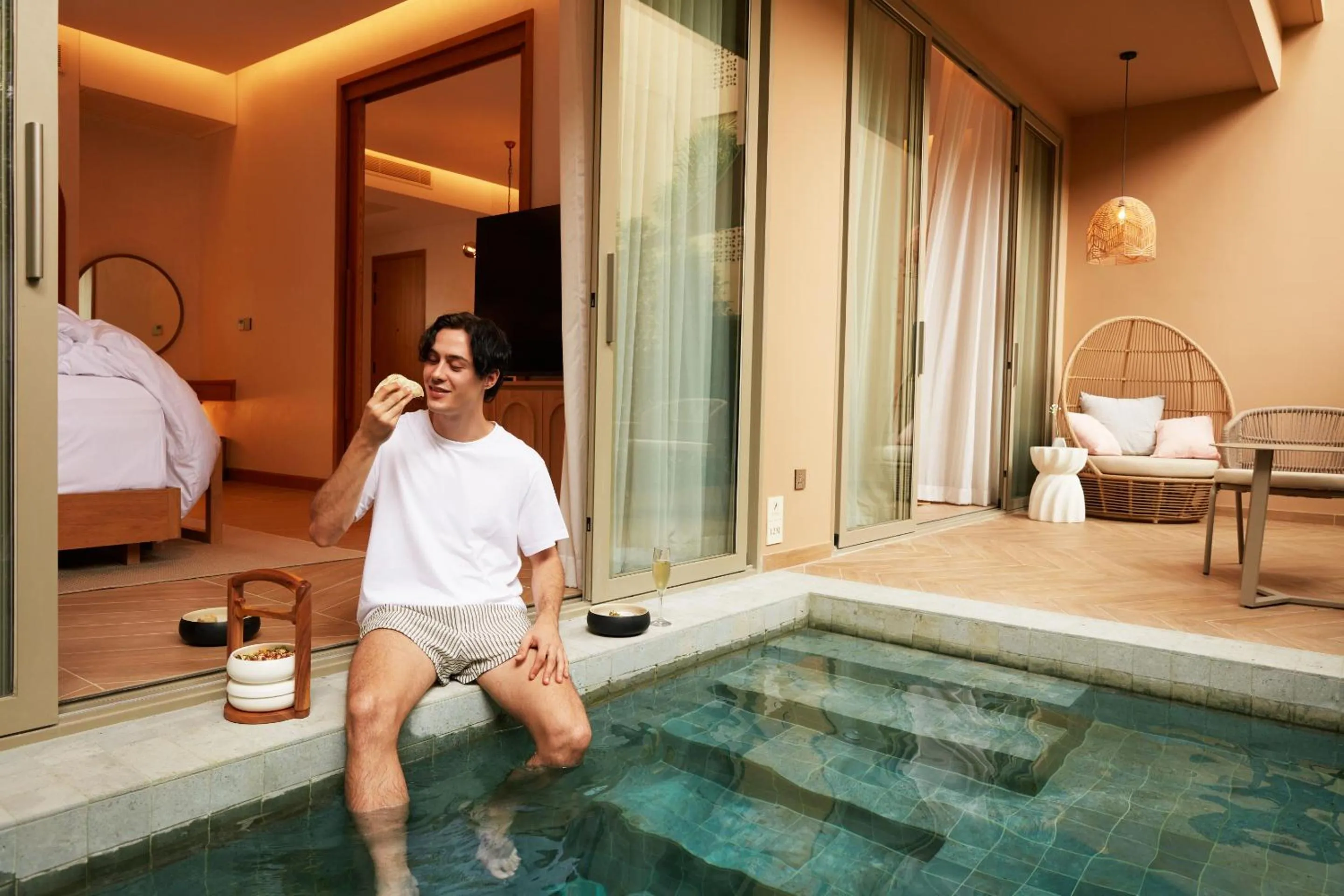 People in Marasca Samui - Small Luxury Hotels of the World