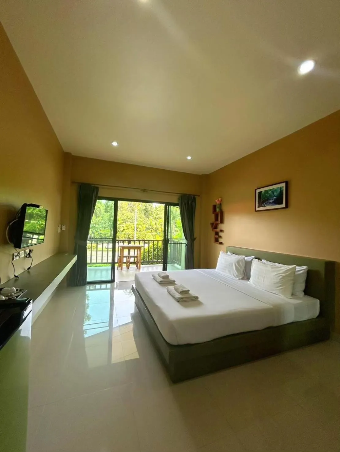 Bedroom, Bed in Infinite Resort and Cafe