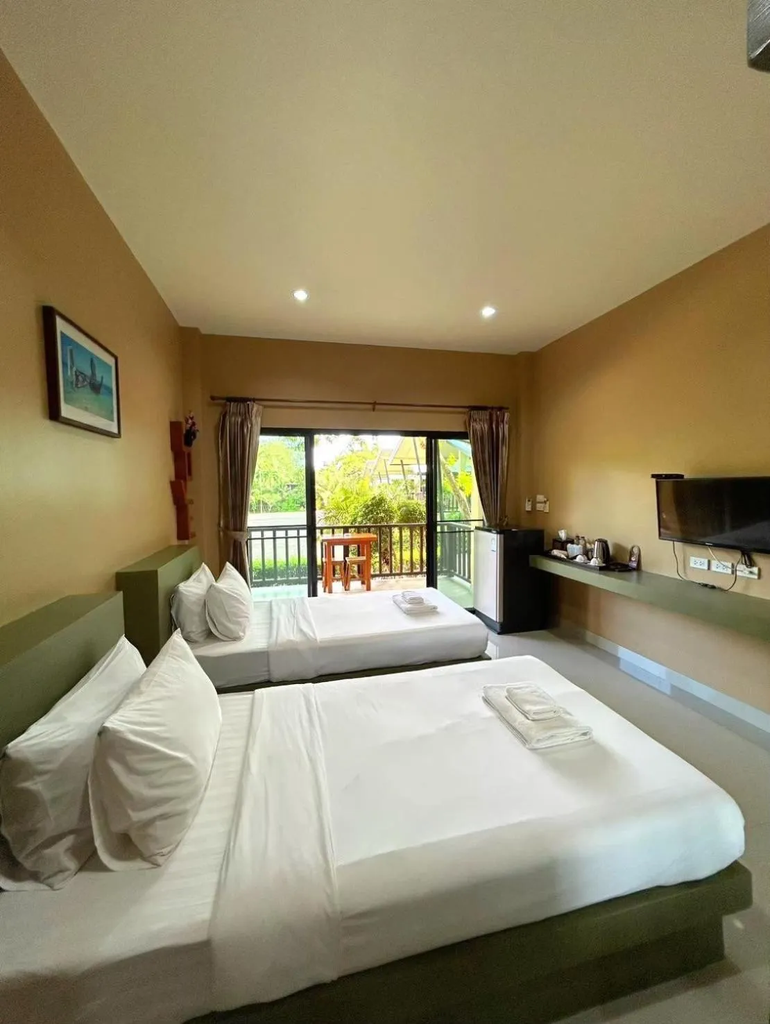 Bedroom, Bed in Infinite Resort and Cafe