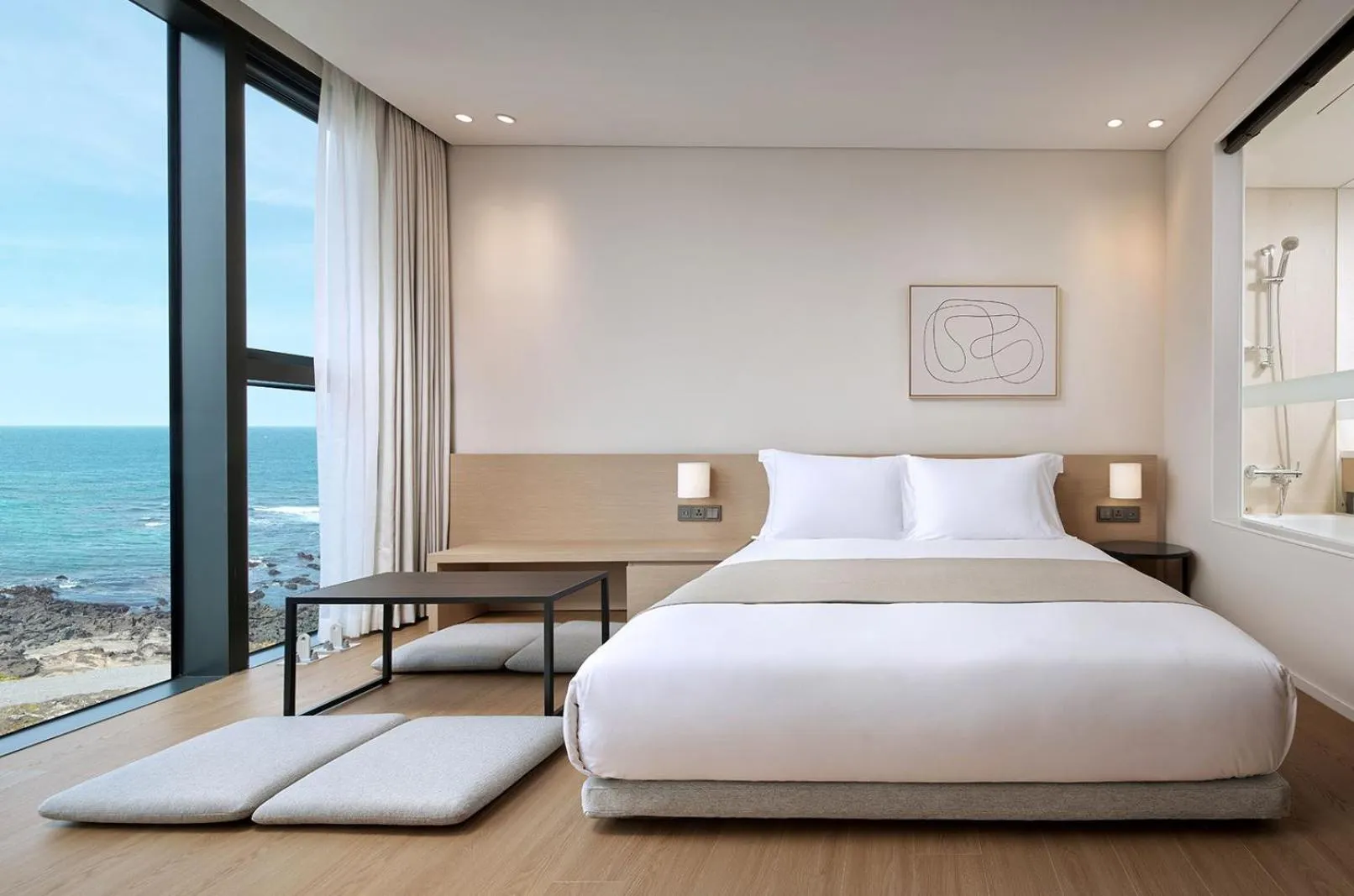 Bedroom, Bed in Shilla Stay Plus Iho Tewoo Ocean Front