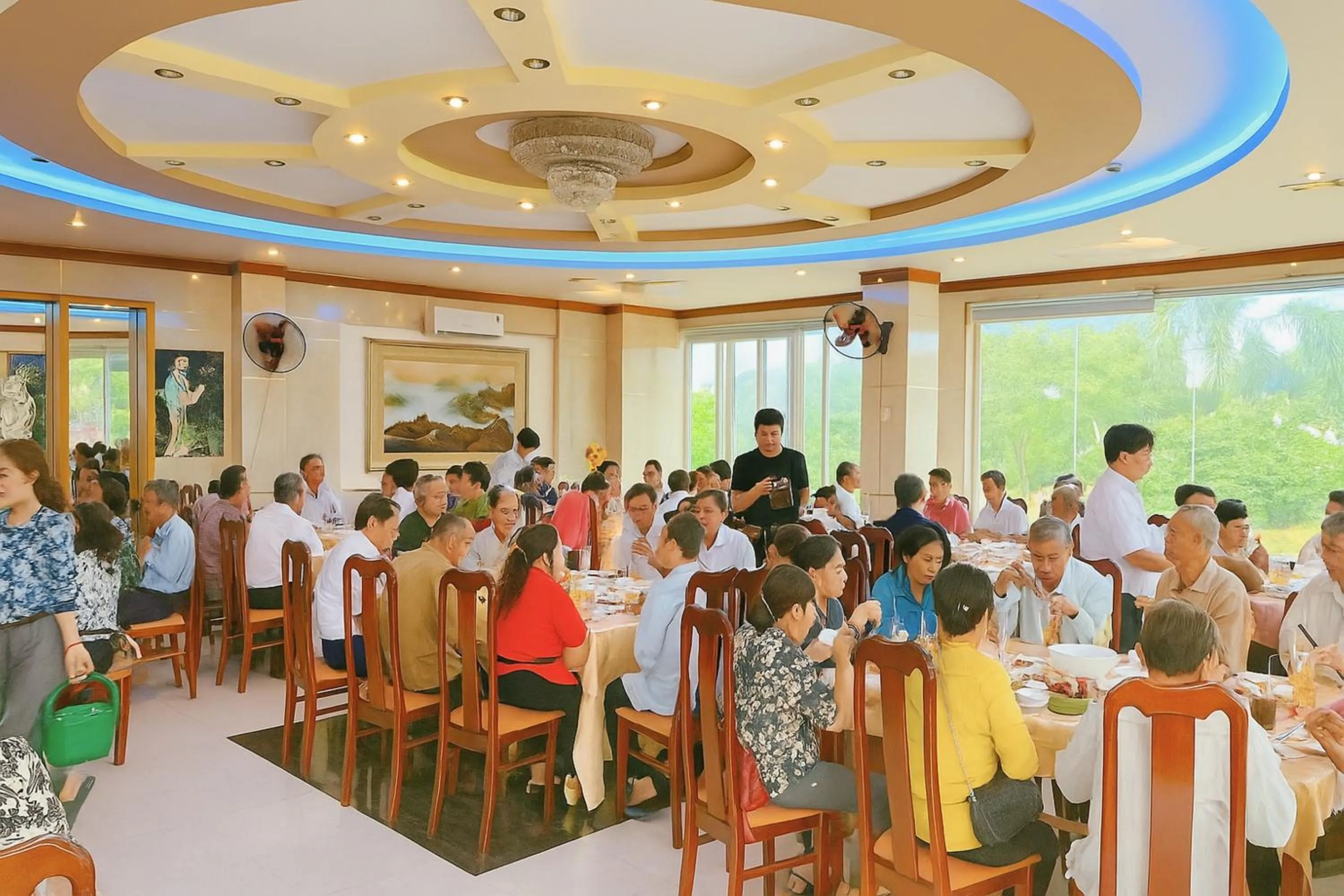 Restaurant/places to eat in Hồng Nhung Hotel Kiên Giang