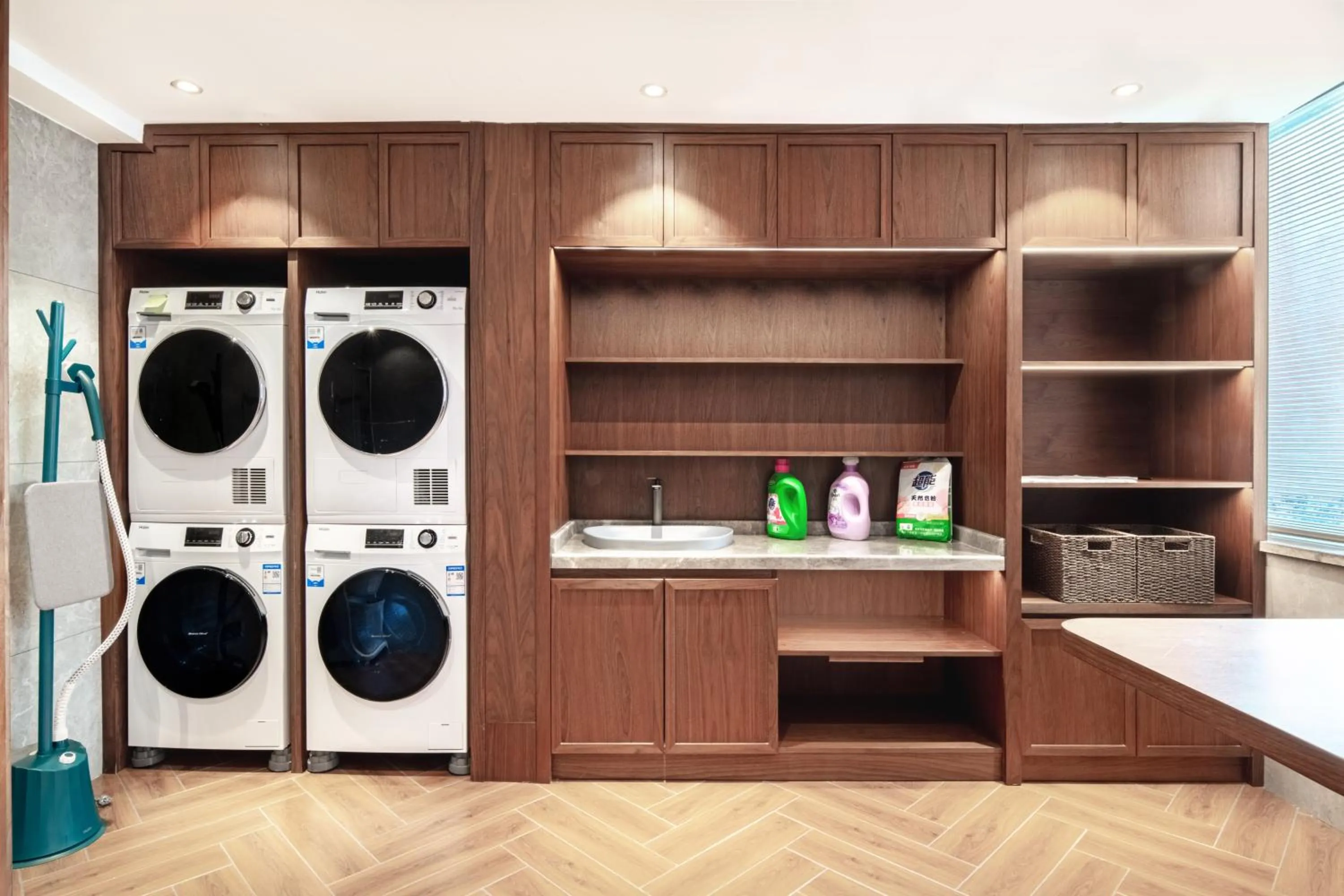 laundry in Nostalgia S Hotel Kunming Old Street