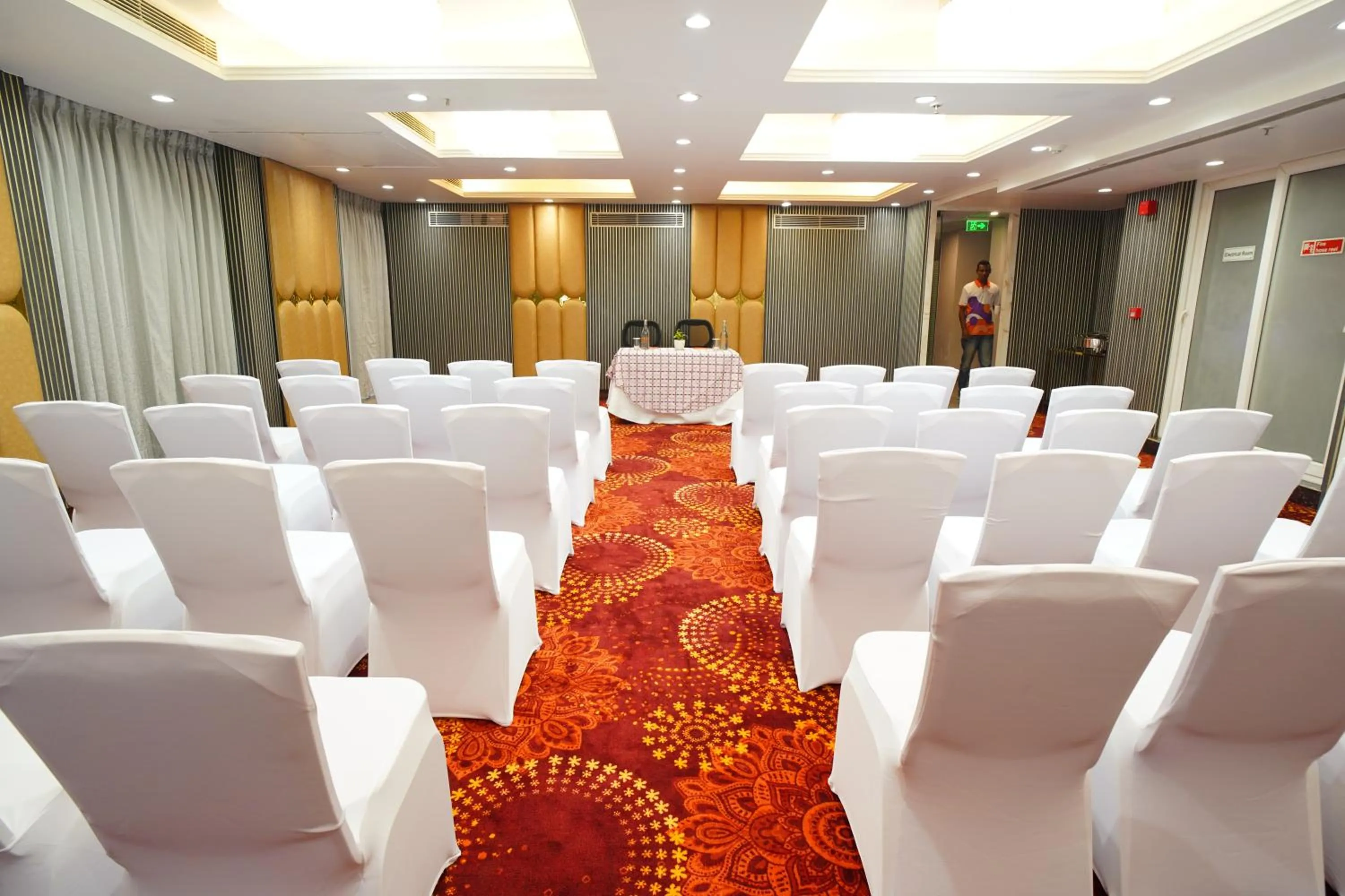 Banquet/Function facilities in IRA By Orchid Noida