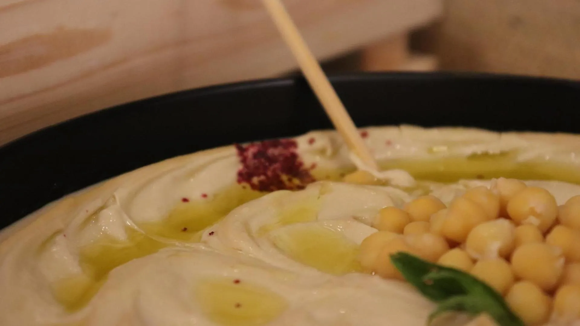 Restaurant/places to eat in Sandy palace Hotel