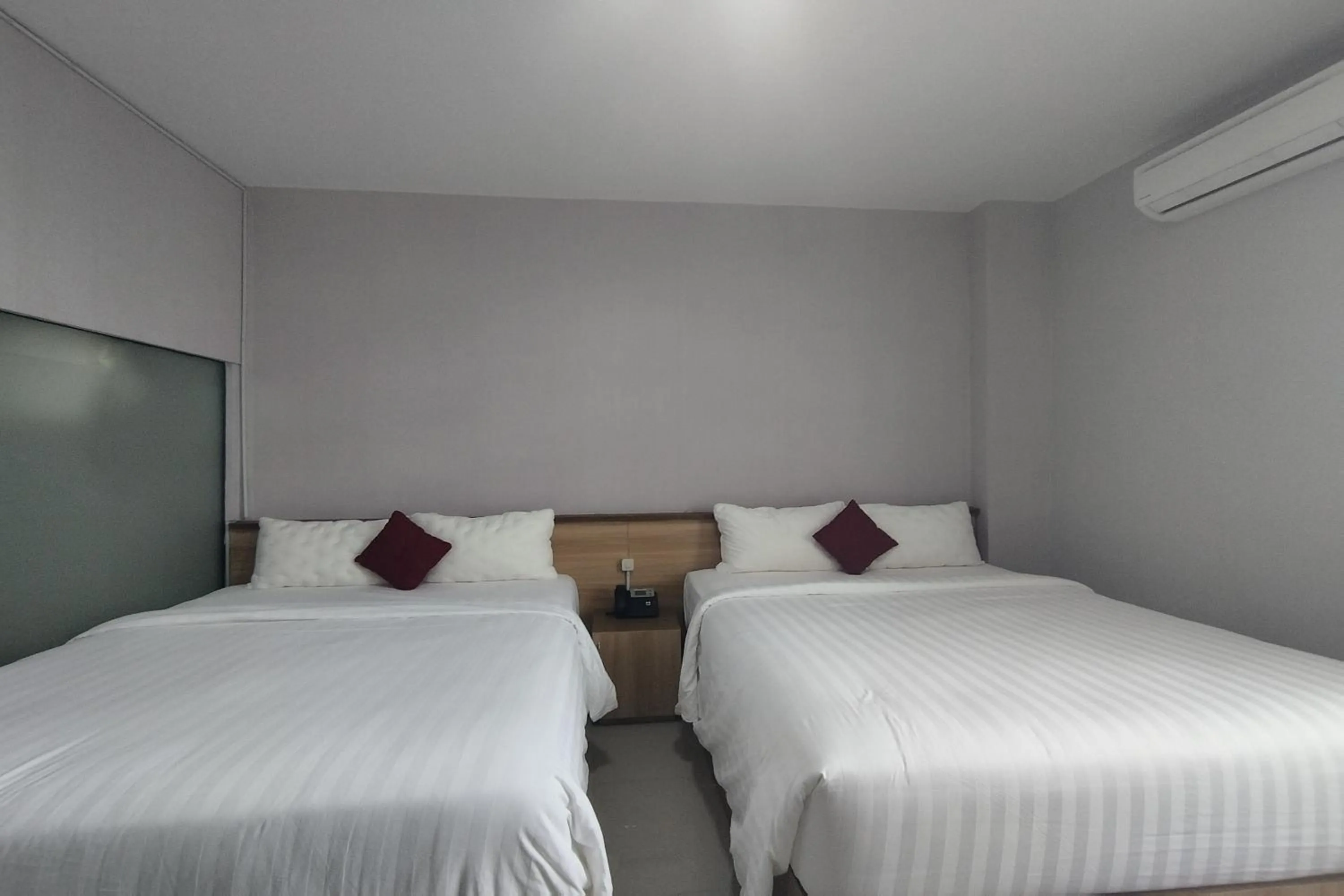 Bed in Great Cokro Edotel Lampung