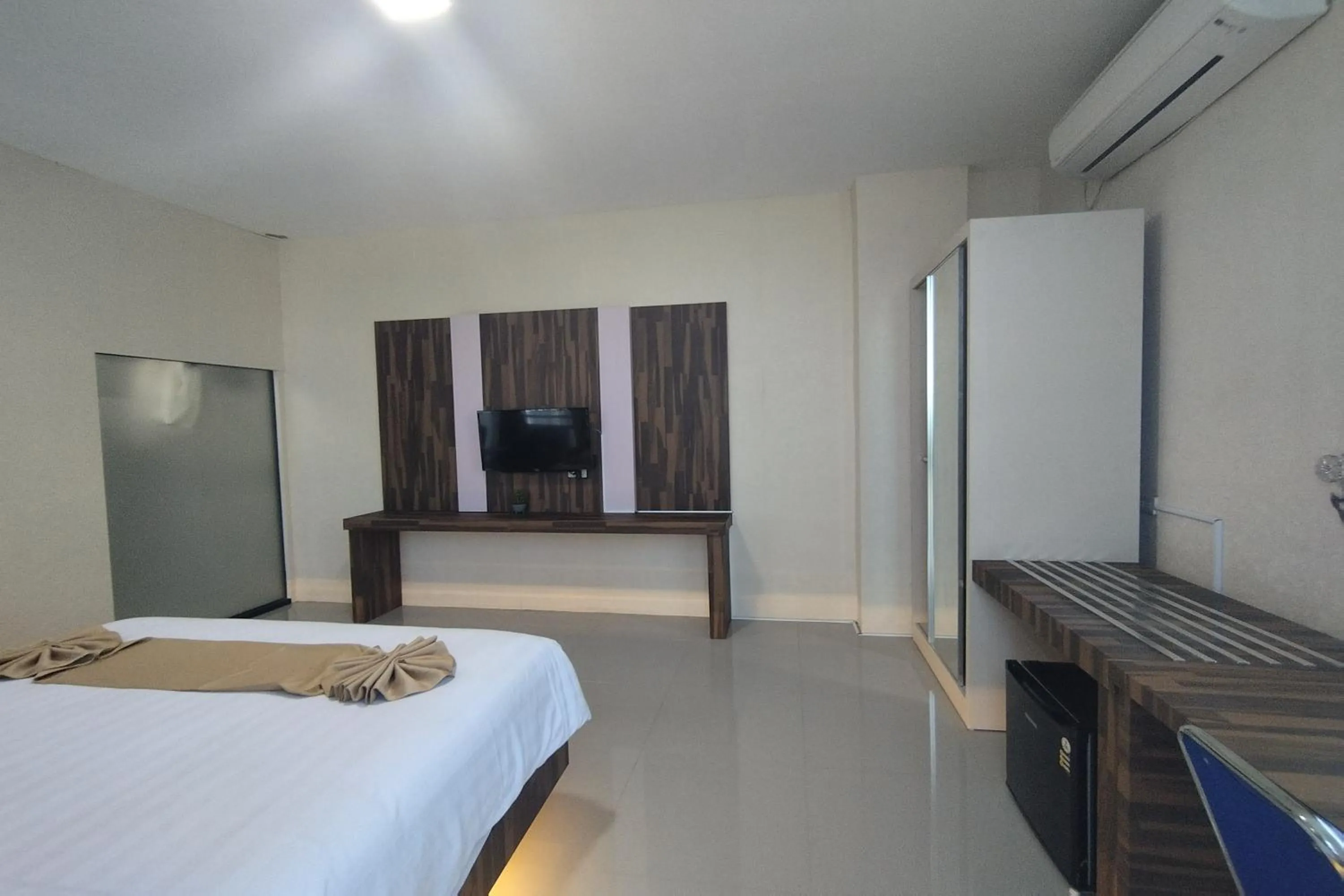 Bed in Great Cokro Edotel Lampung