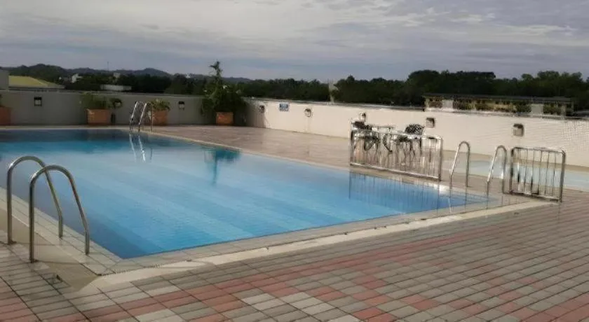 The CentrePoint Hotel