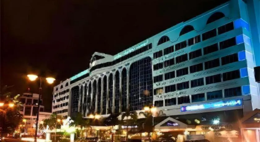 The CentrePoint Hotel
