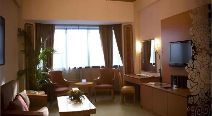 The CentrePoint Hotel