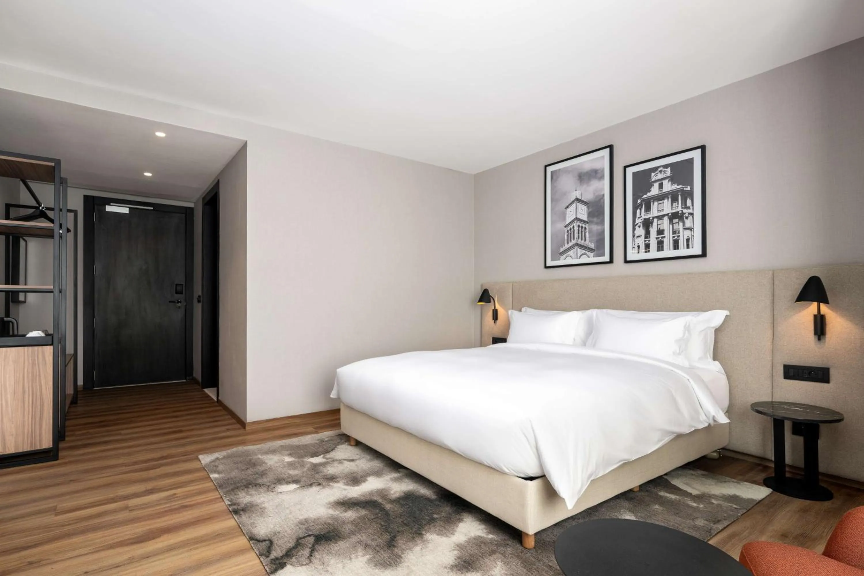 Bedroom, Bed in Radisson Hotel Casablanca Gauthier La Citadelle