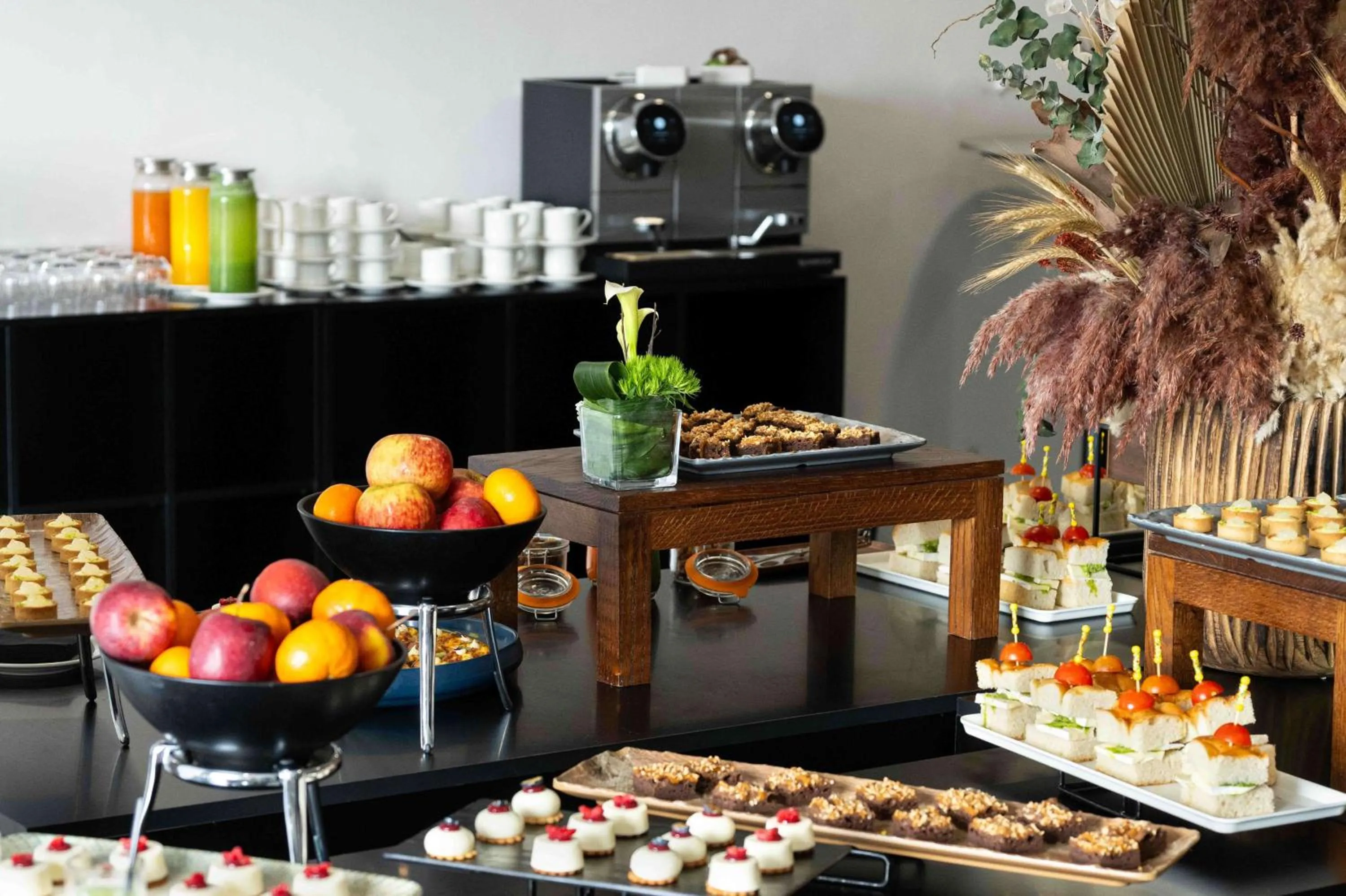 Restaurant/places to eat in Radisson Hotel Casablanca Gauthier La Citadelle