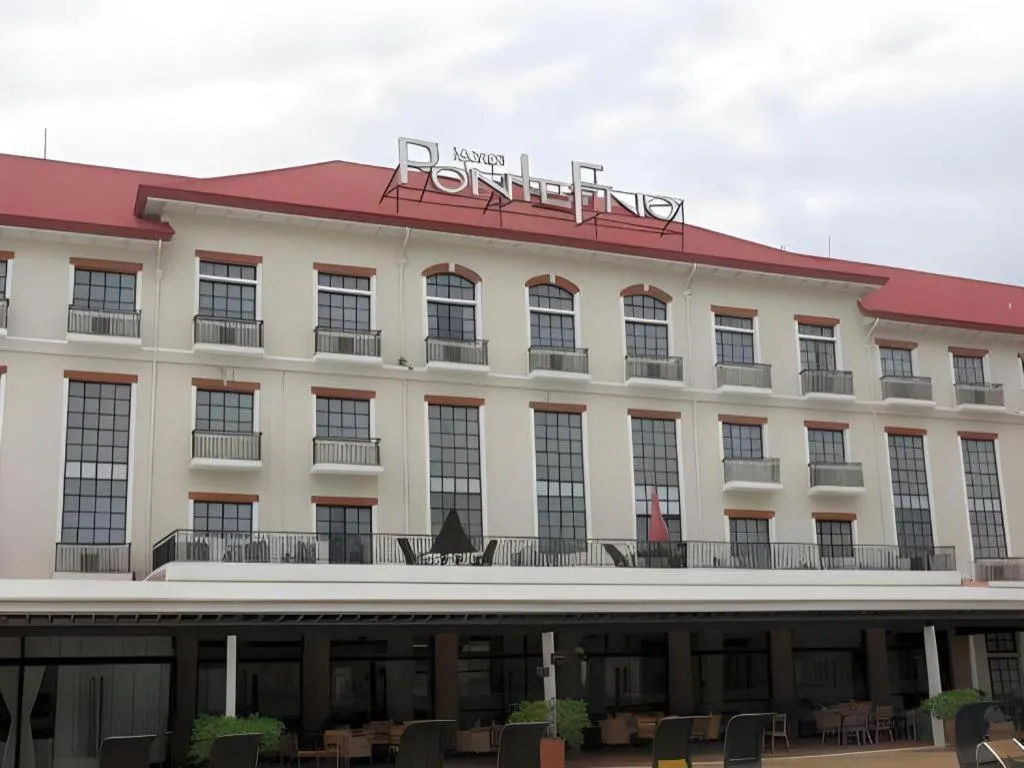 Pontefino Hotel and Residences