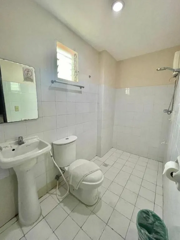 Boracay Travelodge Beach Resort