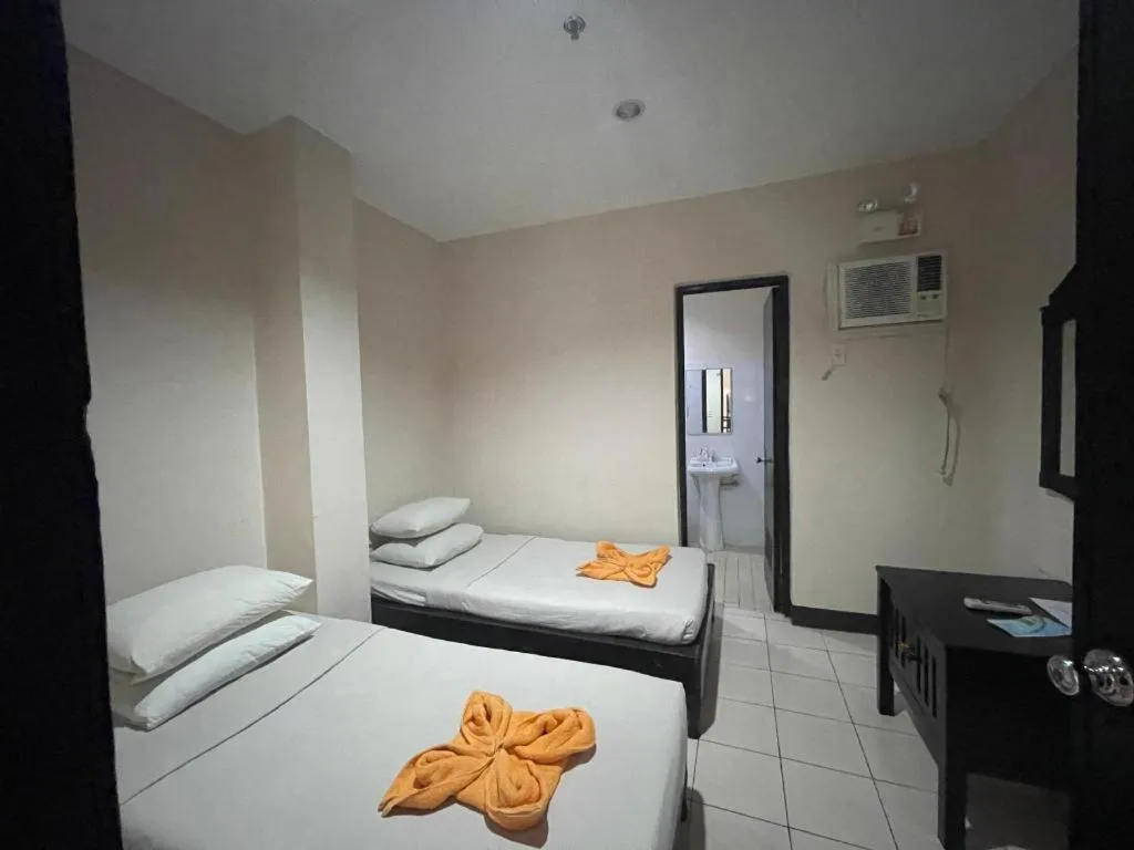 Bed in Boracay Travelodge Beach Resort