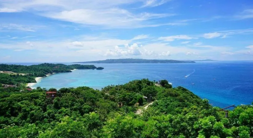 Boracay Travelodge Beach Resort