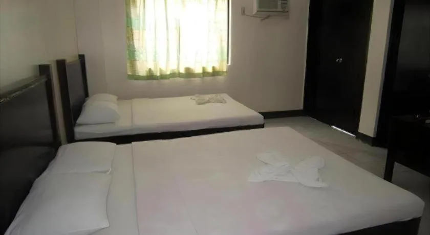 Bed in Boracay Travelodge Beach Resort