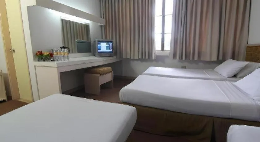 Bed in Hotel Supreme