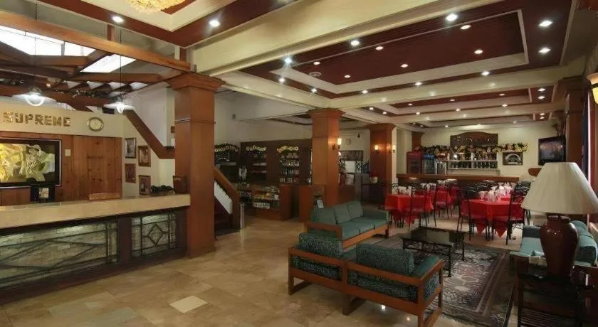 Hotel Supreme Convention Plaza