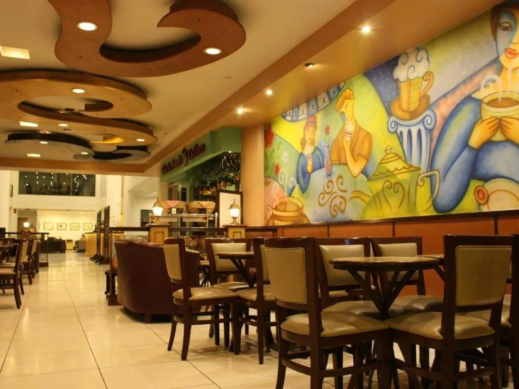 Hotel Supreme Convention Plaza