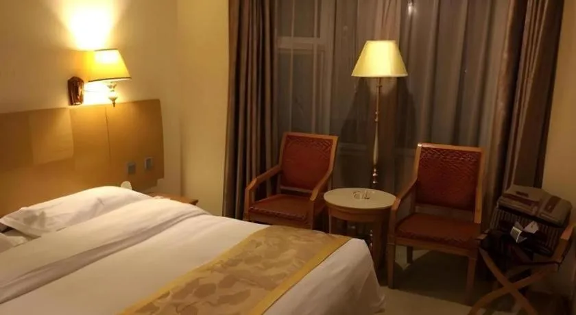 Bed in Greatwall Hotel - Zhengzhou