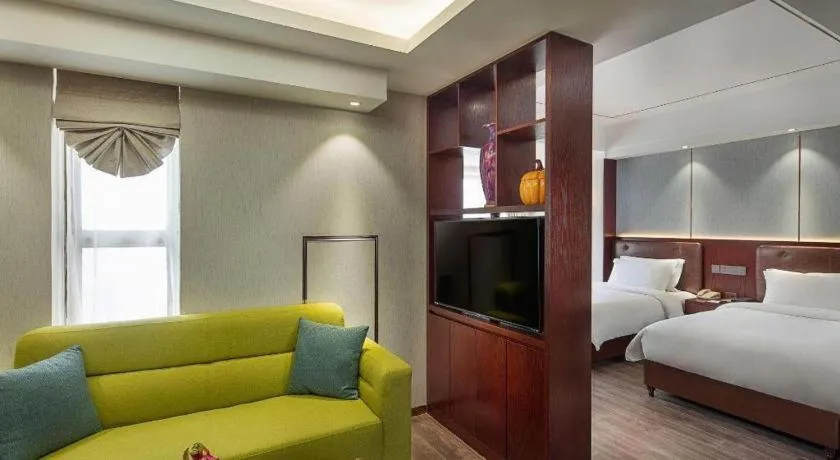 Bed in Xian Empress Hotel