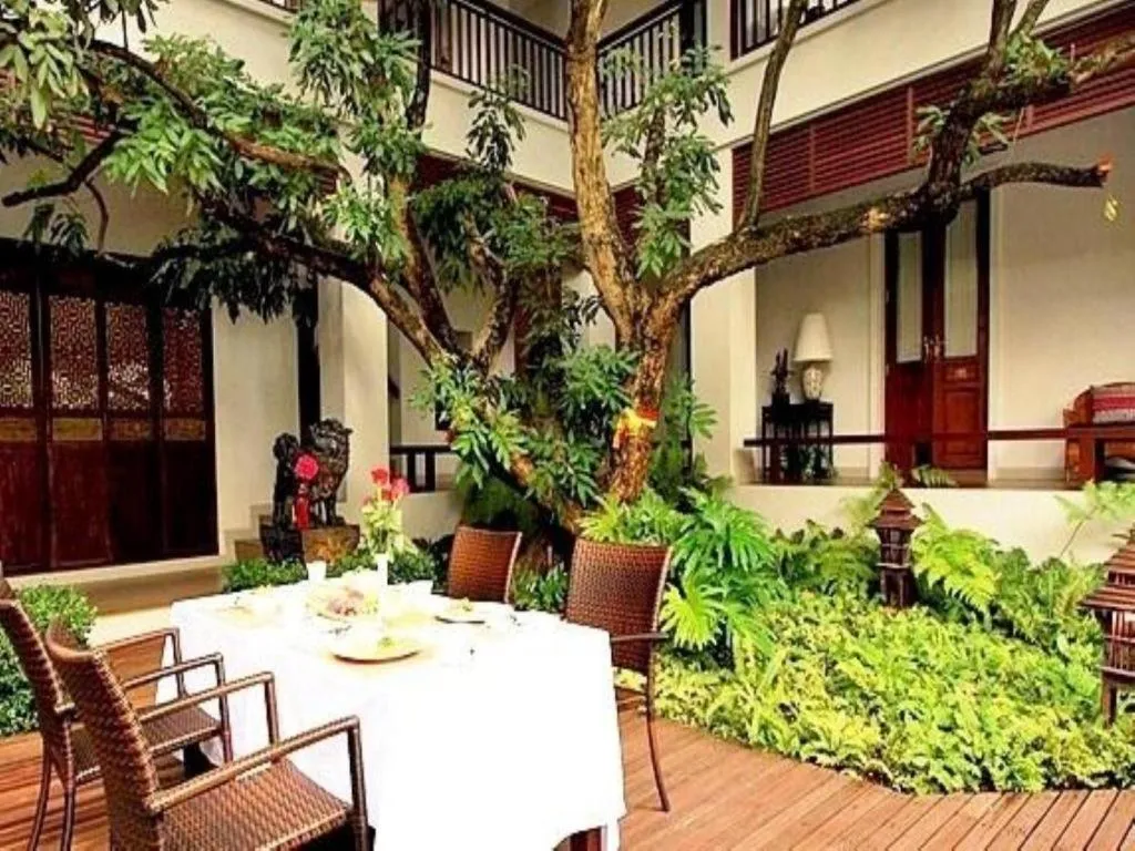 Baan Klang Wiang Hotel