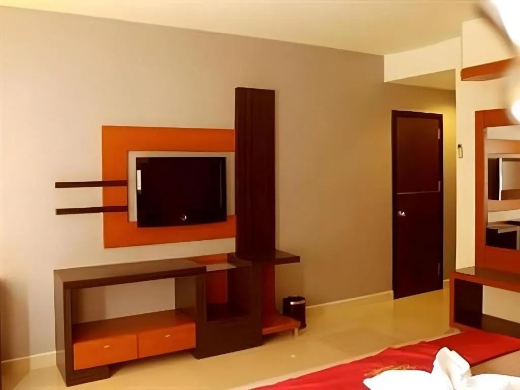 Bed in Travello Hotel Manado