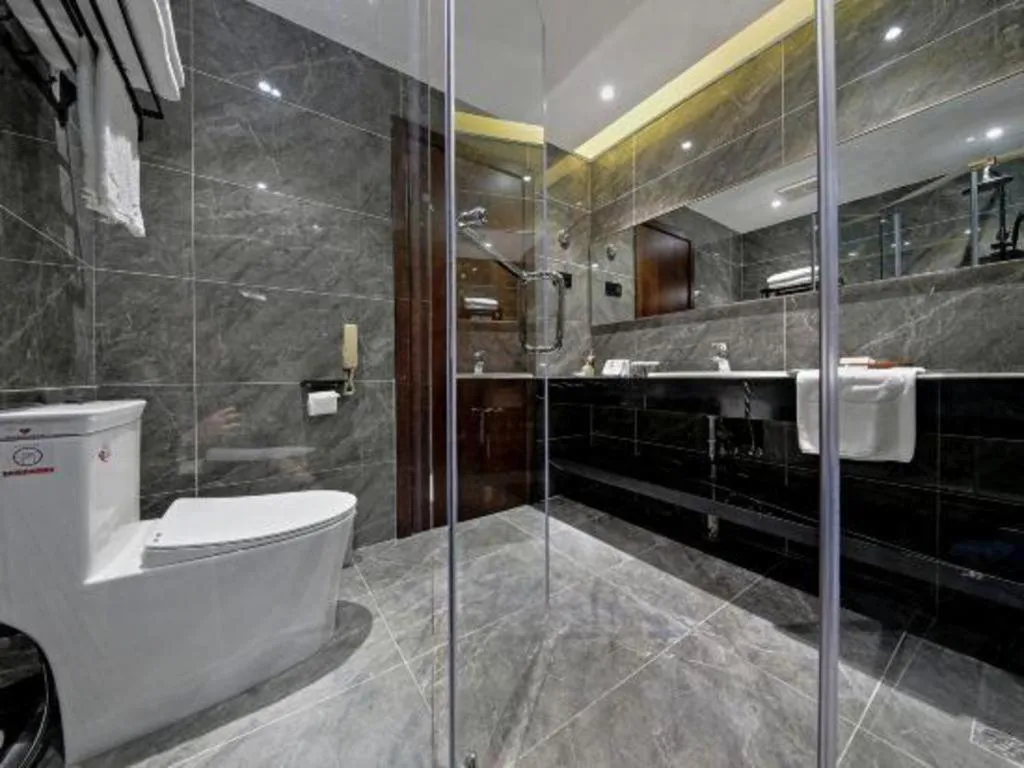 Dandong Rising Zhonglian Hotel