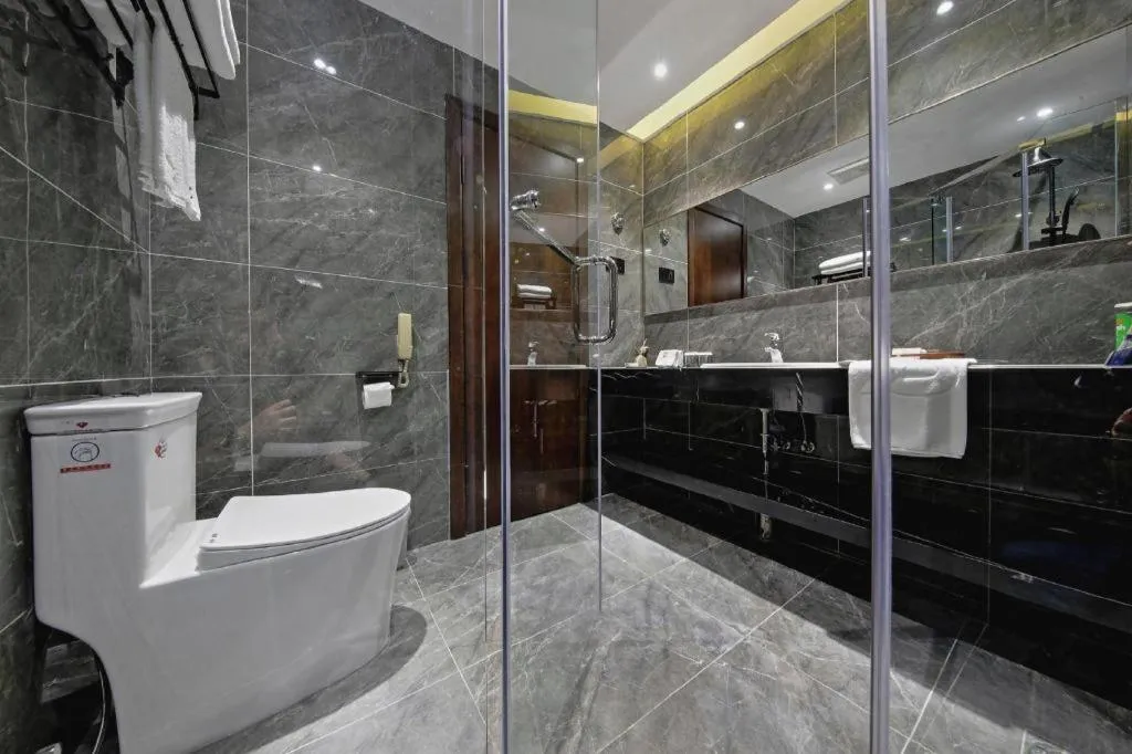 Dandong Rising Zhonglian Hotel