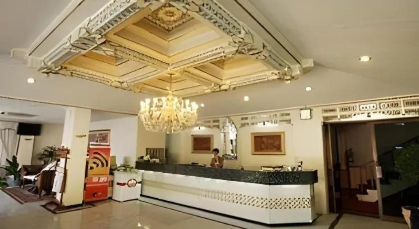 Riyadi Palace Hotel