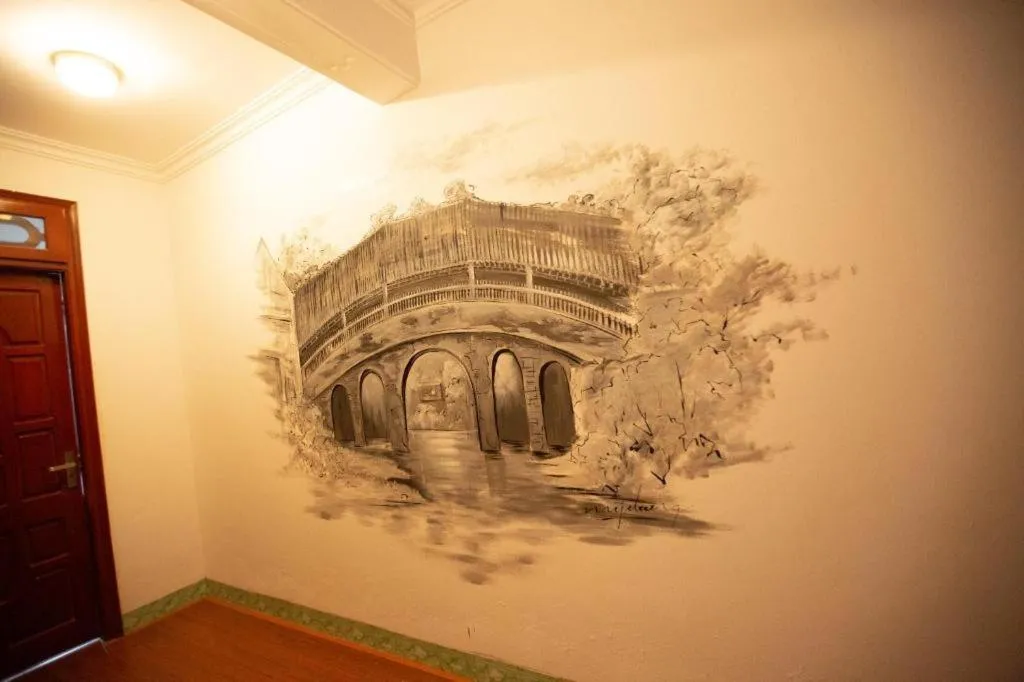 Canh Dieu Mountain Hotel