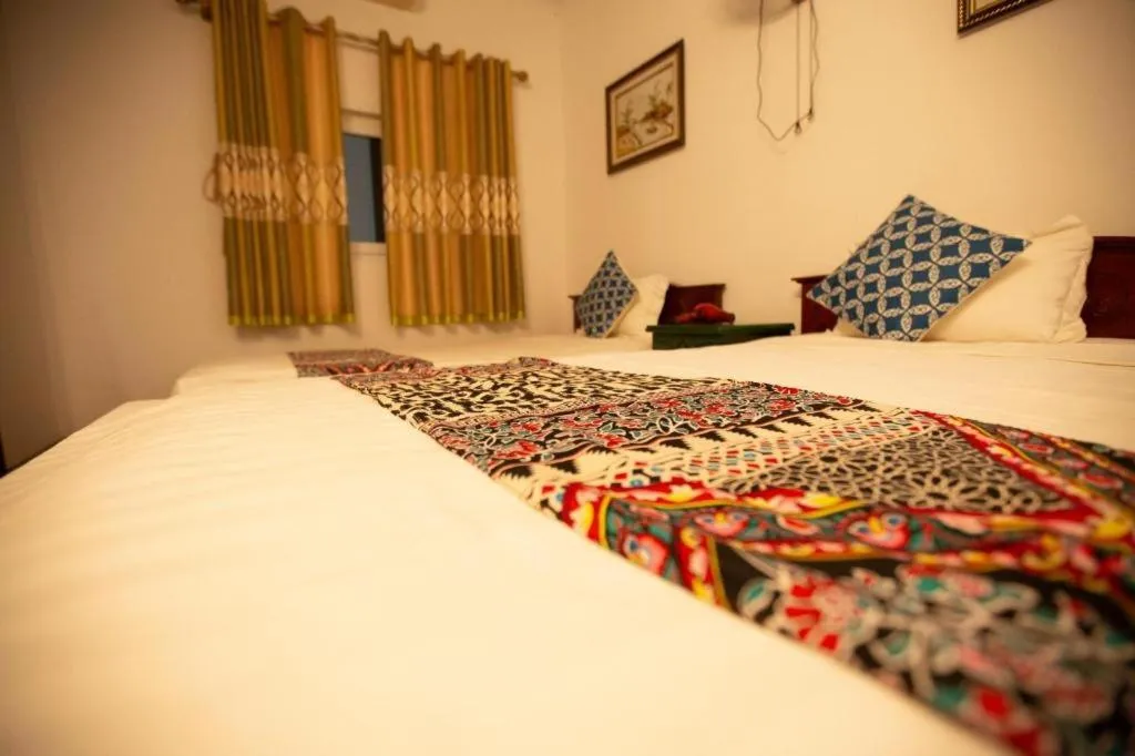 Bed in Canh Dieu Mountain Hotel