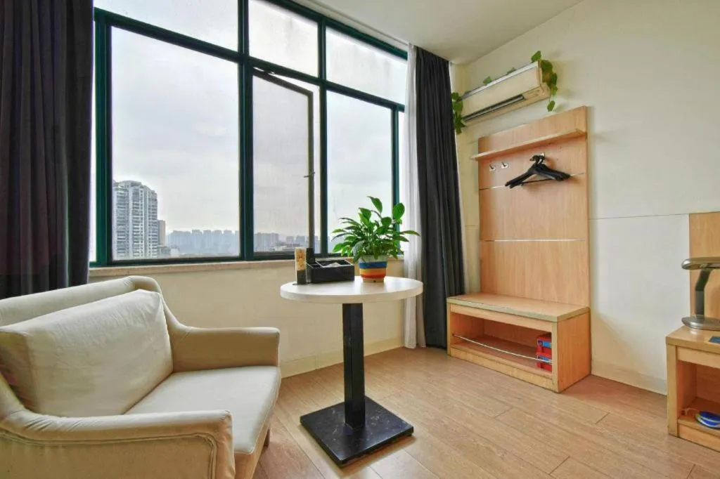 Jinjiang Inn E'ling Cultural and Creative Second Factory