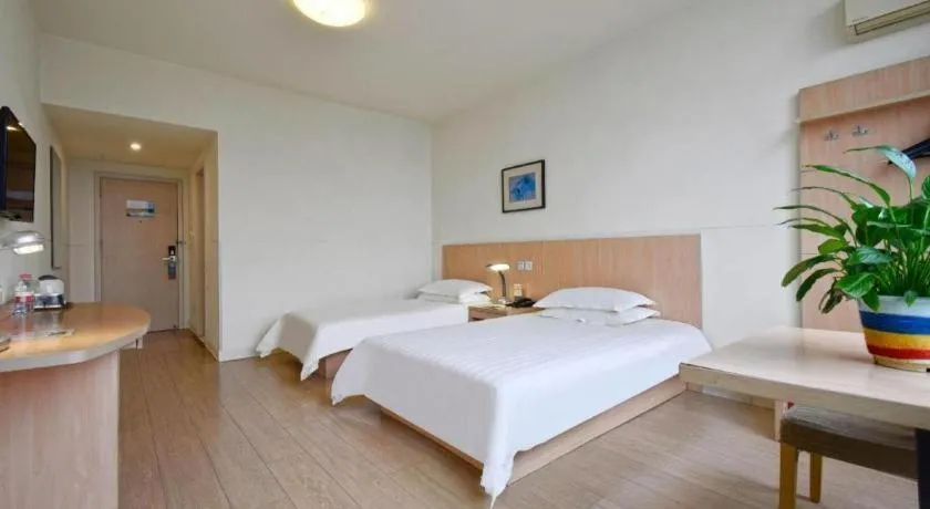 Bed in Jinjiang Inn E'ling Cultural and Creative Second Factory