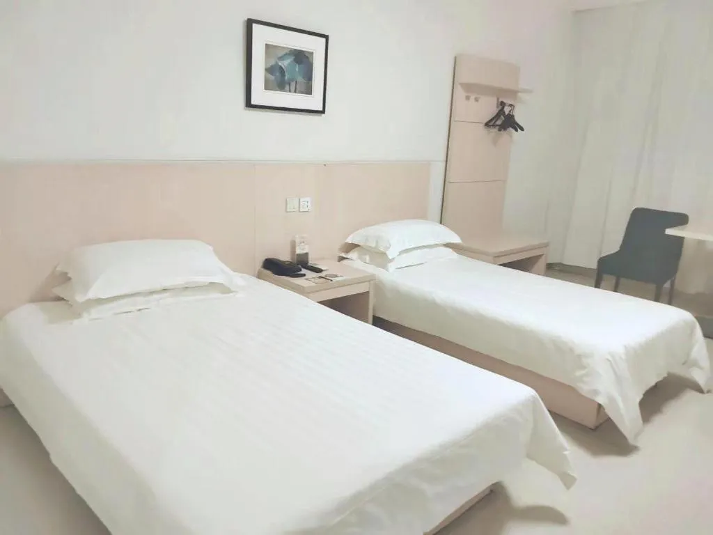 Bed in Jinjiang Inn E'ling Cultural and Creative Second Factory