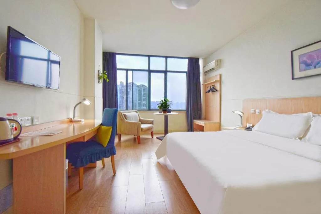 Bed in Jinjiang Inn E'ling Cultural and Creative Second Factory