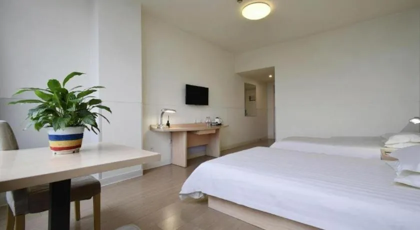 Bed in Jinjiang Inn E'ling Cultural and Creative Second Factory