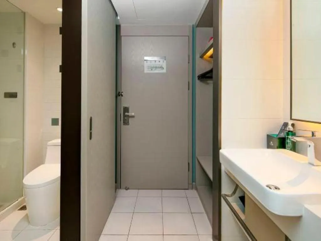 Magnotel Ningbo Tianyi Plaza Railway Station