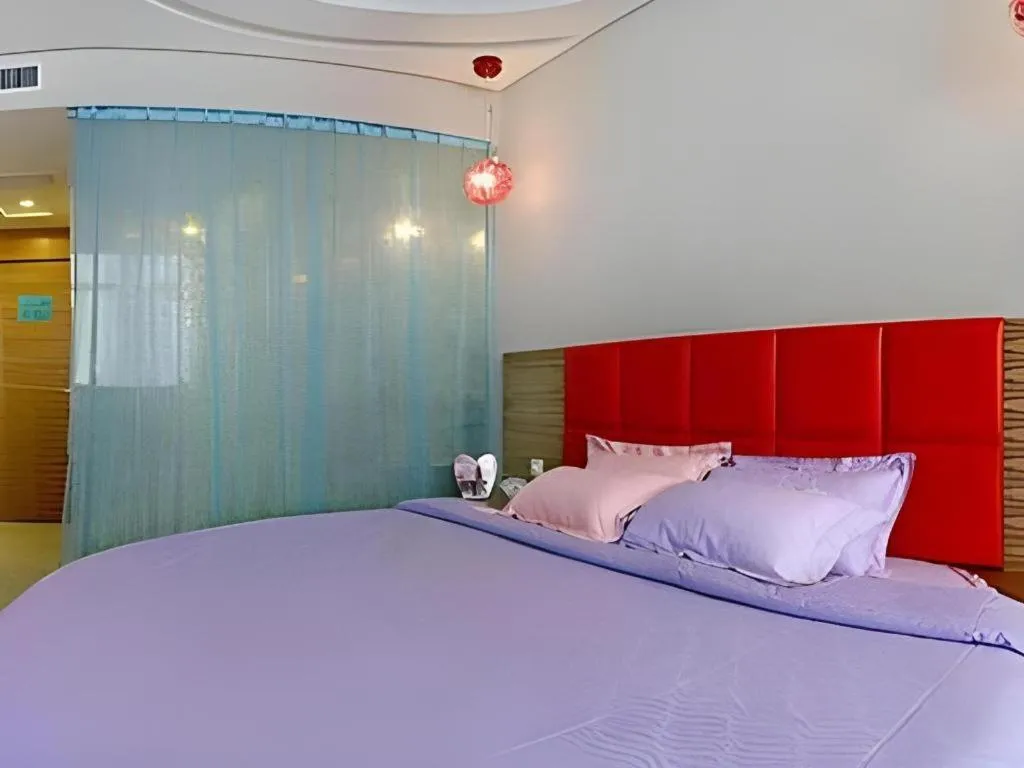 Bed in Orient Sunseed Hotel Airport Branch