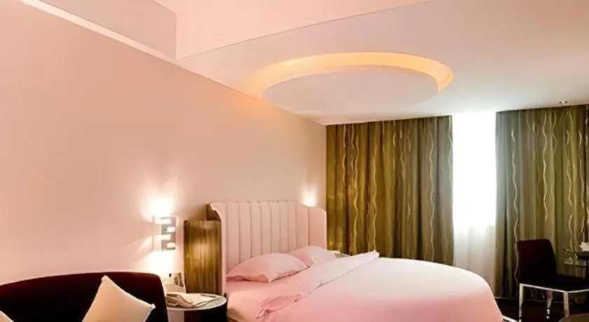 Bed in Orient Sunseed Hotel Airport Branch