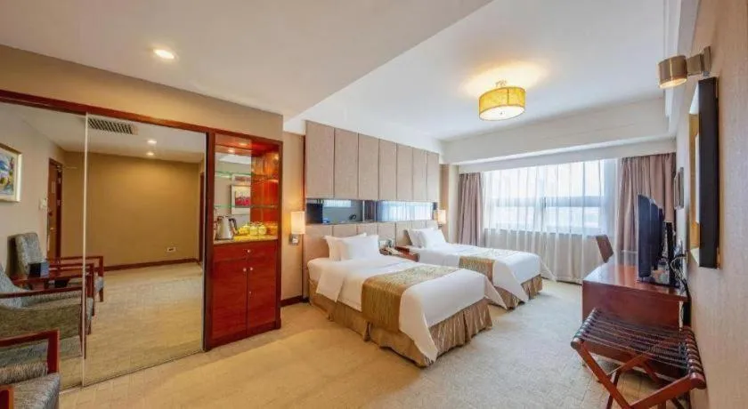 Bed in Jinan Blue Horizon Hotel Shizhong