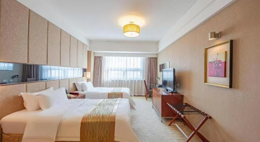 Bed in Jinan Blue Horizon Hotel Shizhong