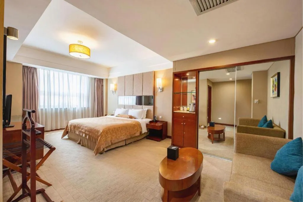 Bed in Jinan Blue Horizon Hotel Shizhong