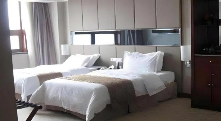 Bed in Jinan Blue Horizon Hotel Shizhong