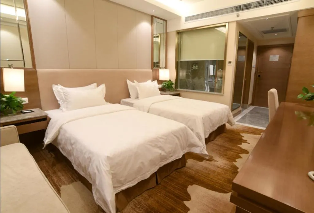 Bed in Jinan Blue Horizon Hotel Shizhong