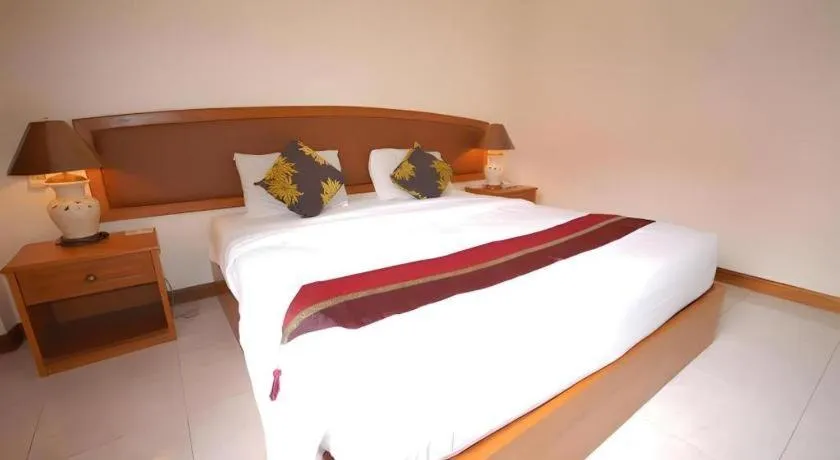 Bed in Golden Land Hotel