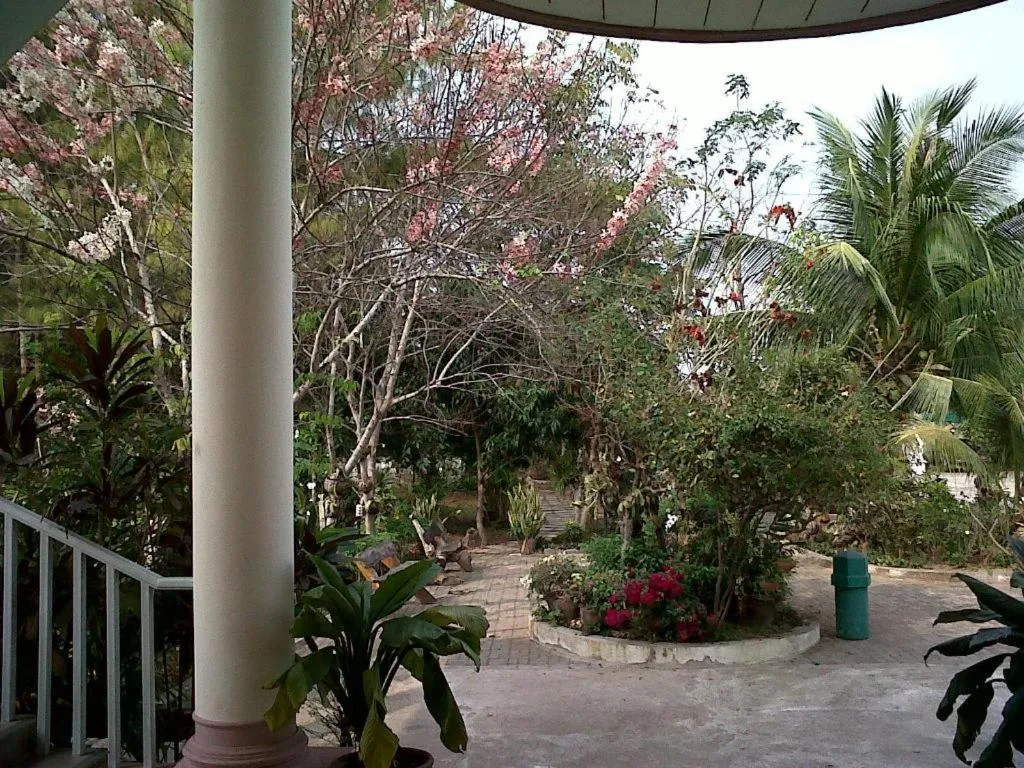 Kasem Garden Hotel Surin